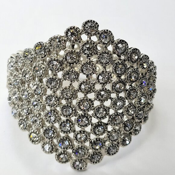 Dazzling Silver Cuff Bracelet Bangle - Picture 2 of 16